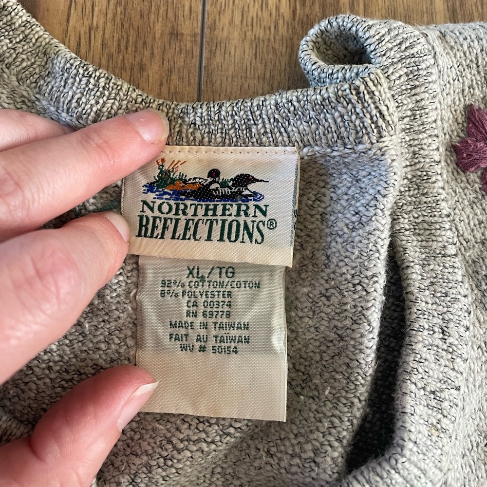 Northern Reflections Embroidered Gray Cardigan - Picture 4 of 6